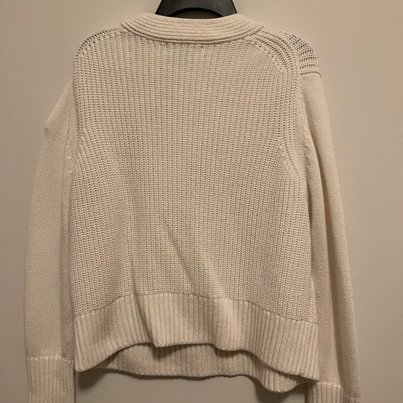Beige cropped Banana Republic sweater - Picture 2 of 4